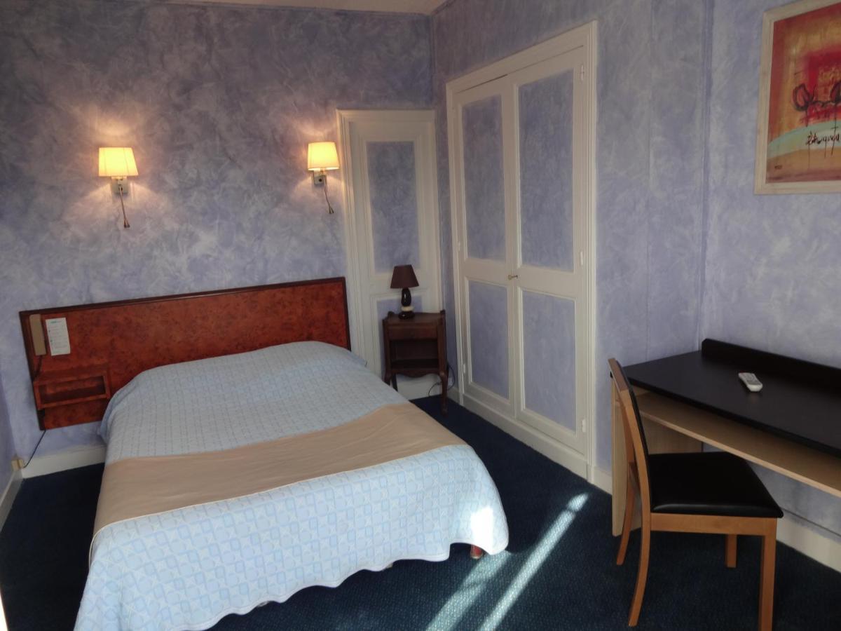 Hotel La Champagne Ardenne カブール エクステリア 写真