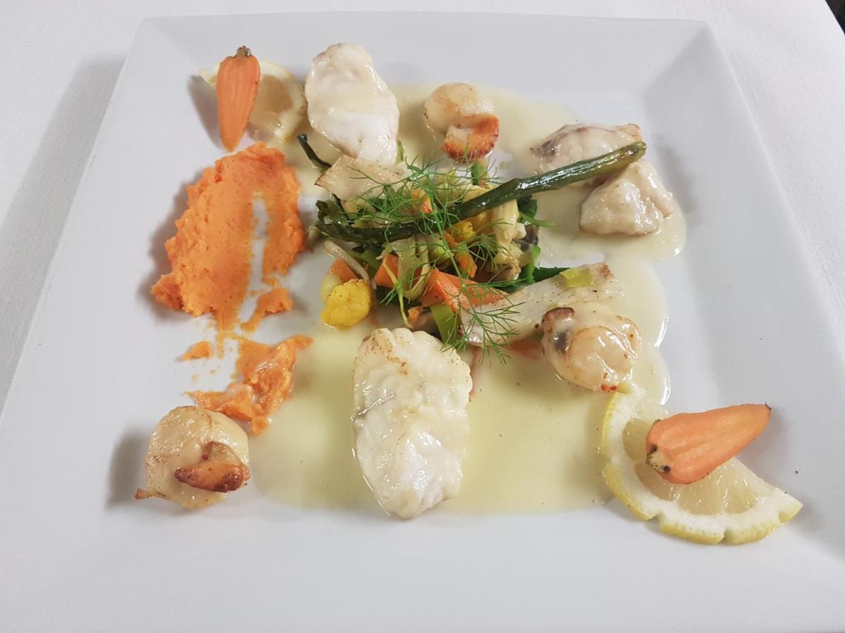 Hotel La Champagne Ardenne カブール エクステリア 写真
